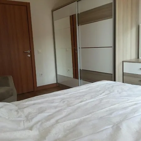 Juliadomna Luxe *